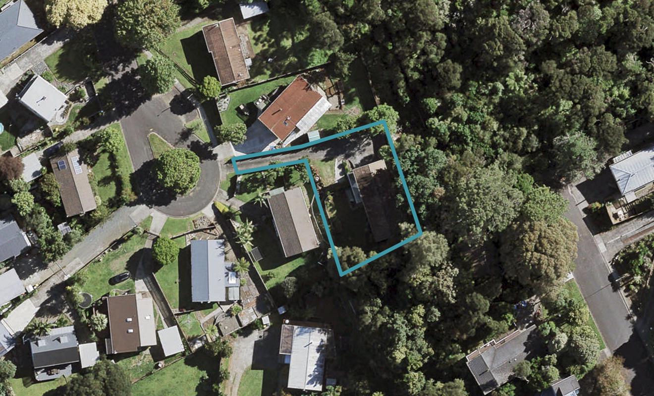 12 Chrisarda Place, Red Hill, Papakura - Carousel 1
