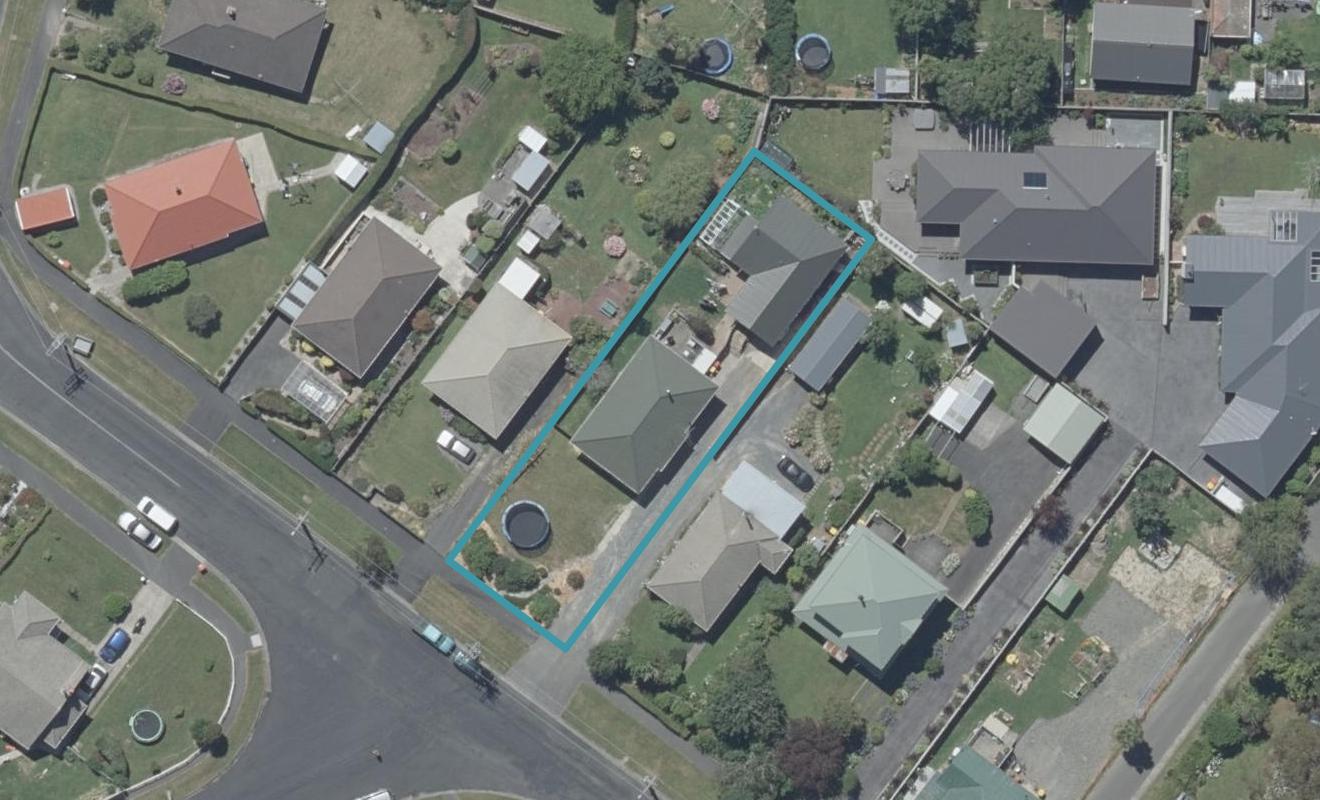 146 Lynn Street, Wakari, Dunedin - Carousel 1