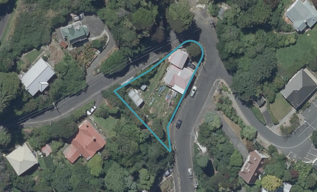 71 Gladstone Road, Dalmore, Dunedin - Carousel 1