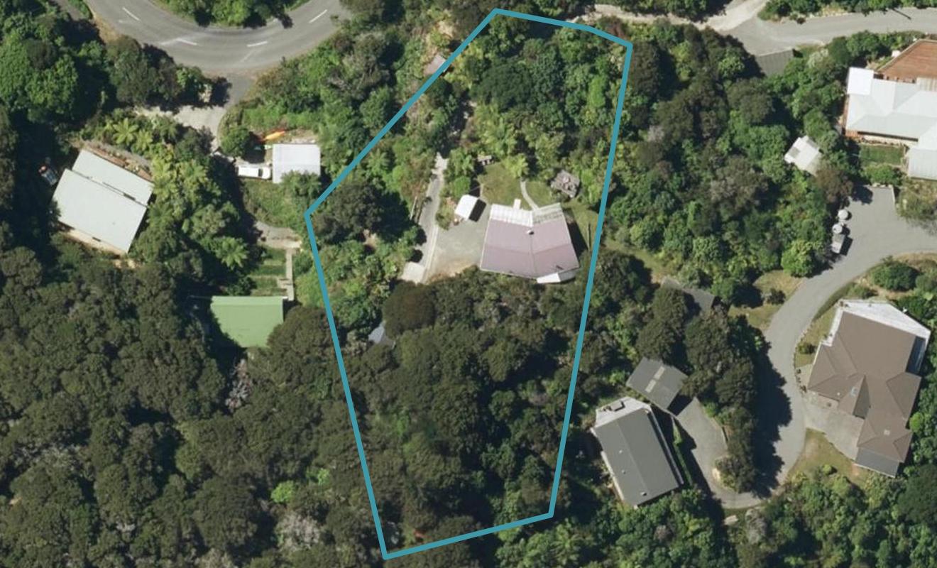 2288 Queen Charlotte Drive, Ngakuta Bay - Carousel 1