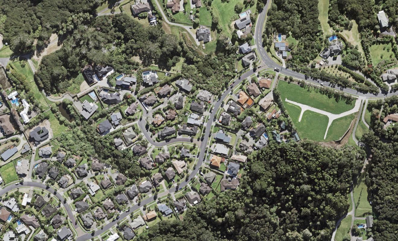13 Kittiwake Drive, Schnapper Rock, Auckland - Carousel 1