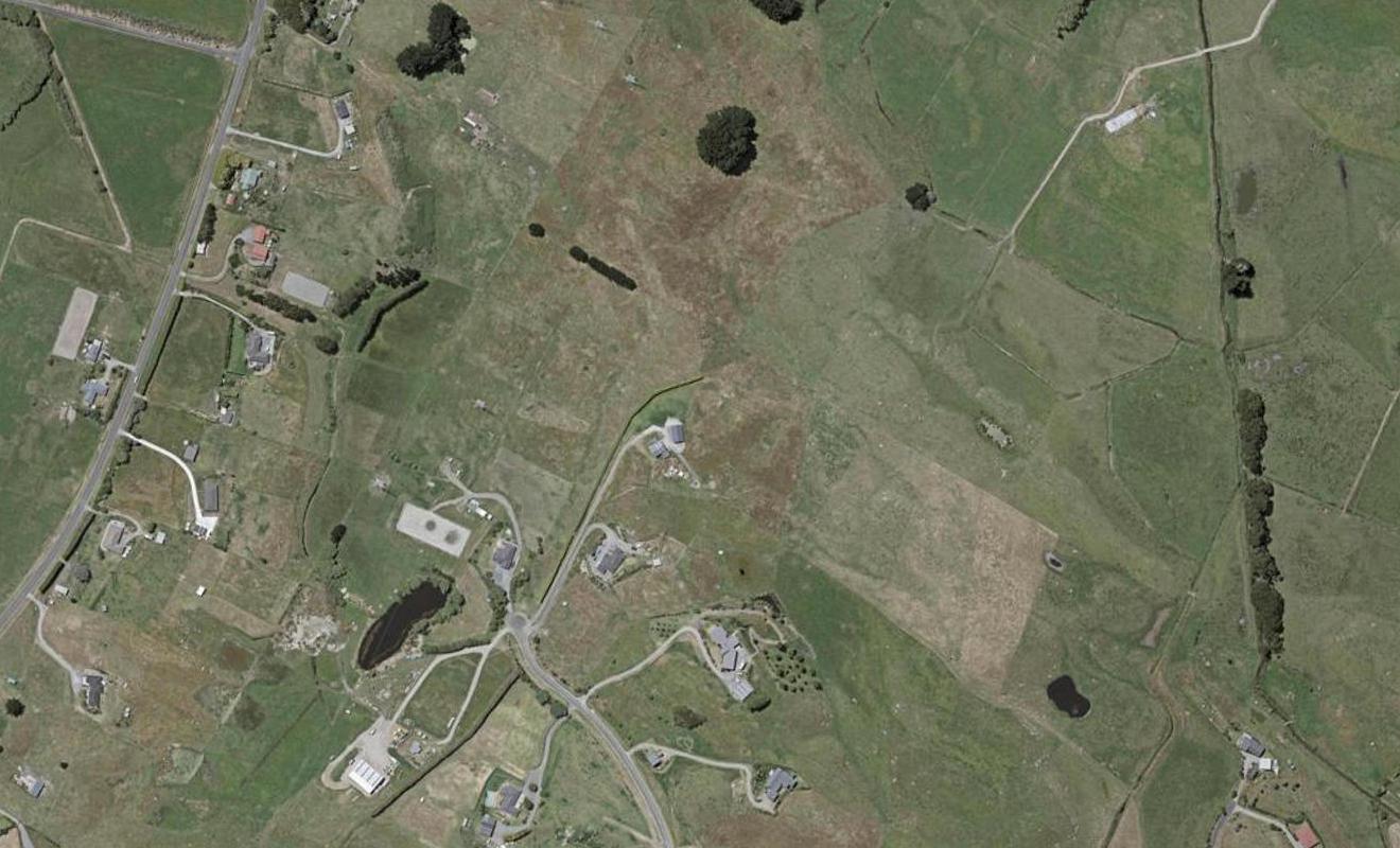 174 Derham Road, Te Horo - Carousel 1