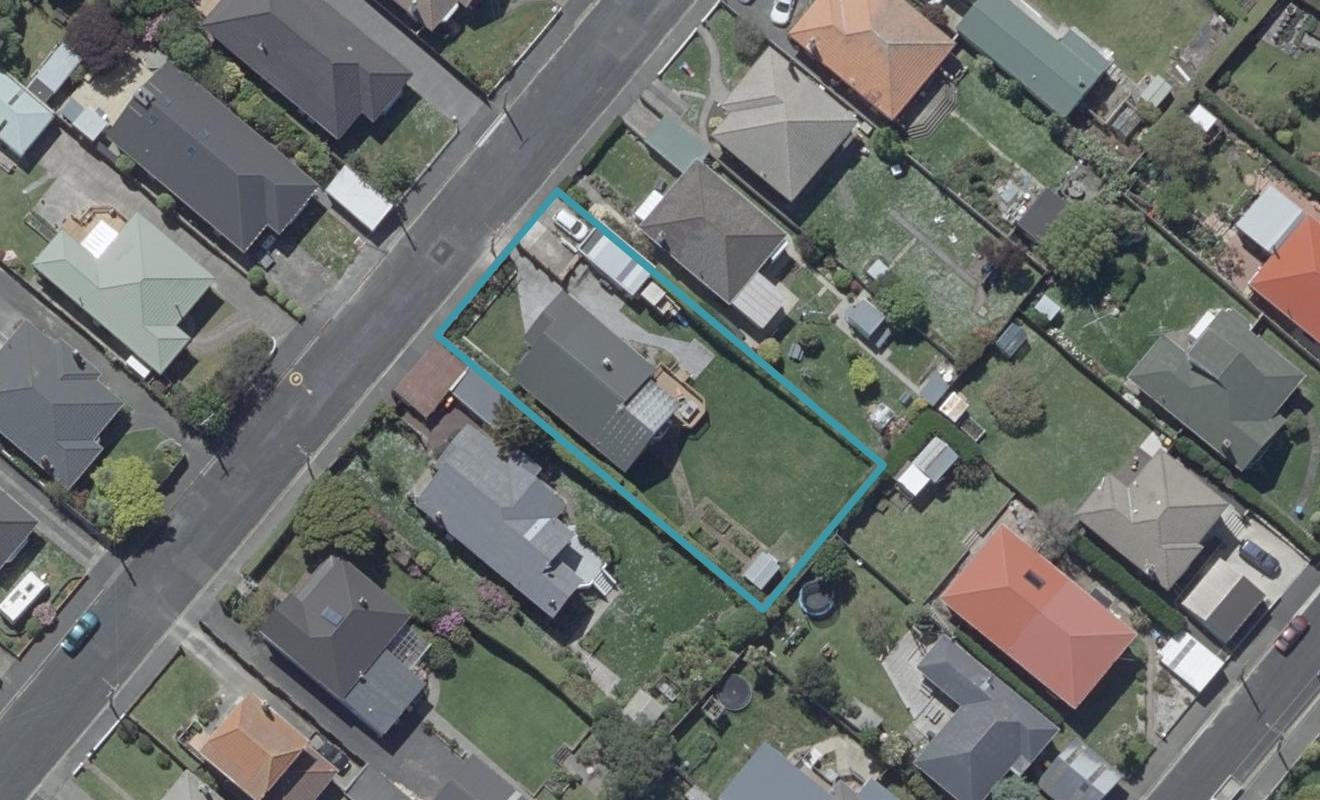 44 Stirling Street, Andersons Bay, Dunedin - Carousel 1