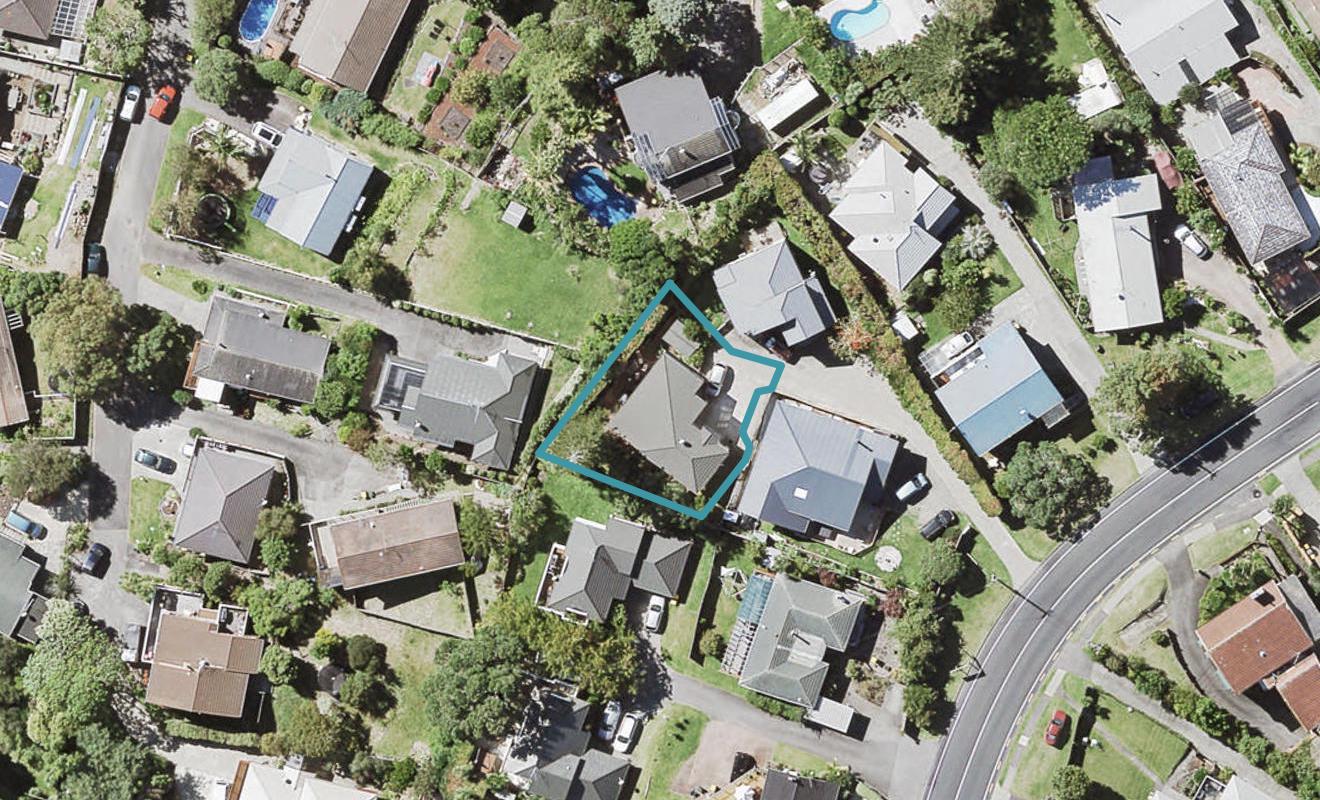 97B Arran Road, Browns Bay, Auckland - Carousel 1
