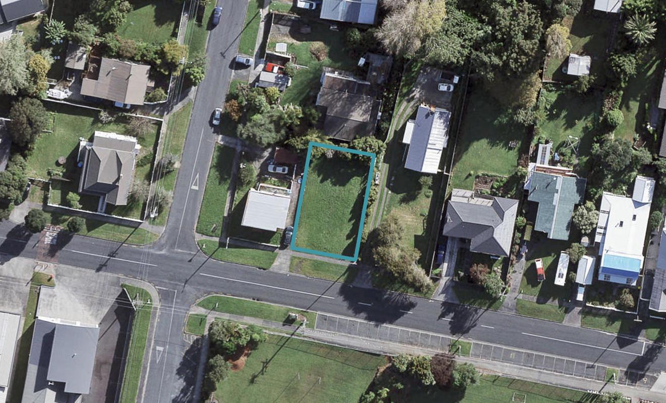 18 Rata Street, Helensville, Helensville - Carousel 1