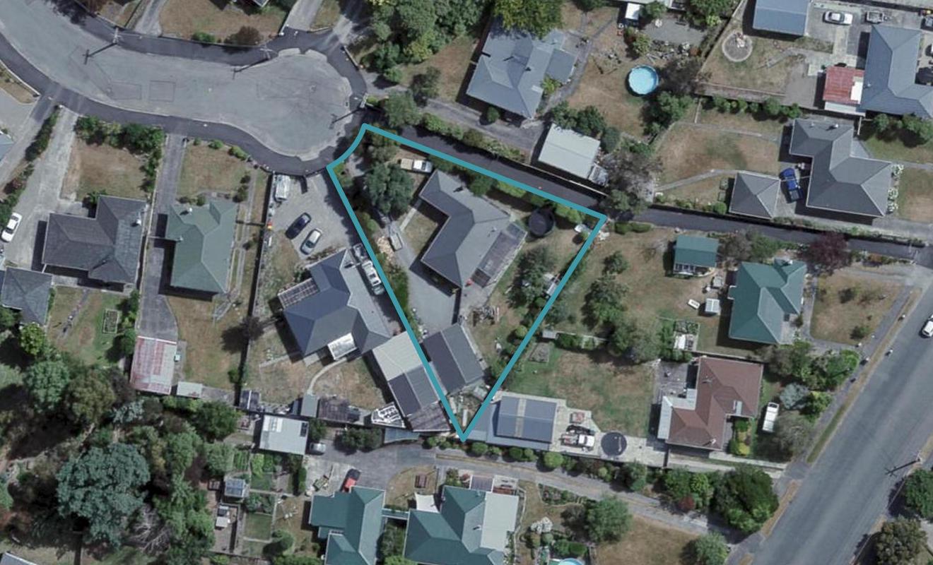 16 Hinau Place, Lansdowne, Masterton - Carousel 1