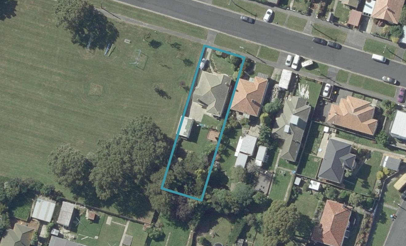 15 Kirriemuir Street, Maryhill, Dunedin - Carousel 1