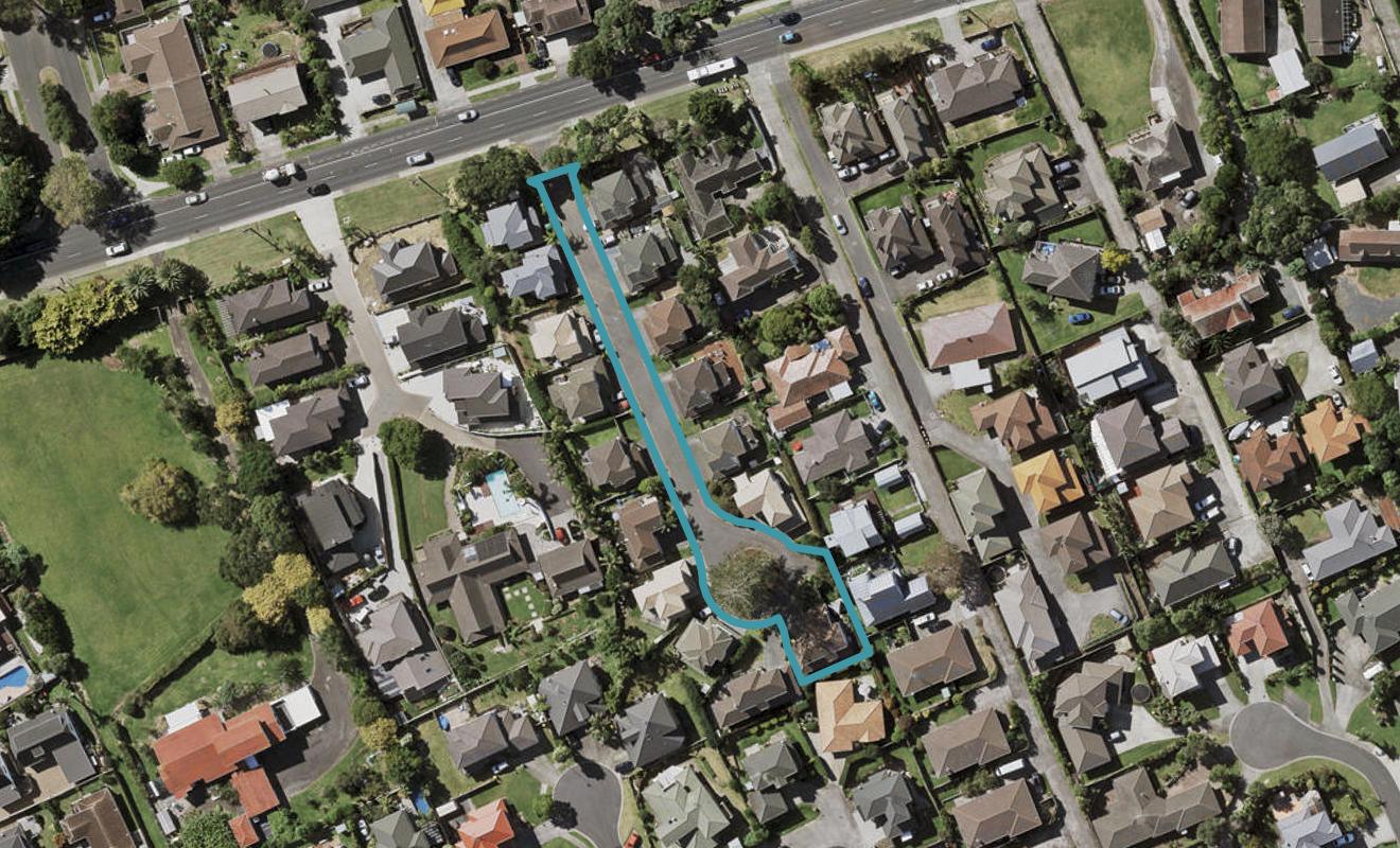 47F Redoubt Road, Goodwood Heights, Auckland - Carousel 1