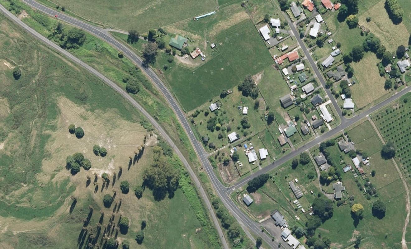 813 State Highway 4, Manunui, Taumarunui - Carousel 1