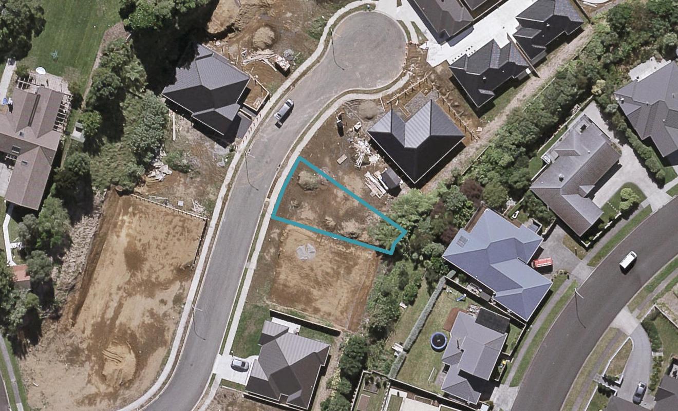 8 Frederick Place, Whalers Gate, New Plymouth - Carousel 1