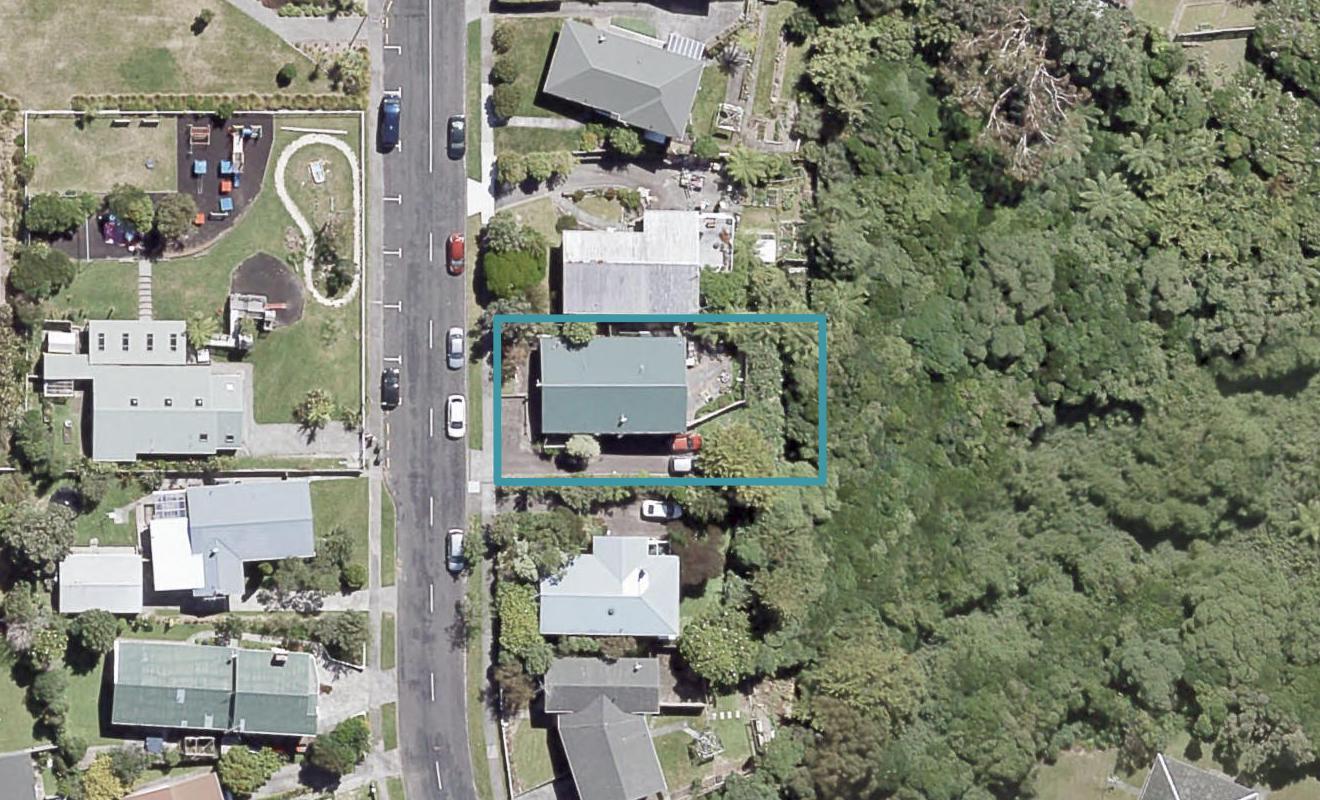 2/12 Cedar Street, Maungaraki, Lower Hutt - Carousel 1