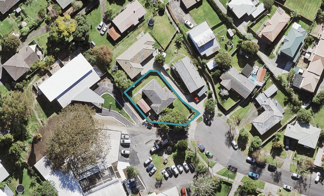 24 Mayville Avenue, New Lynn, Auckland - Carousel 1