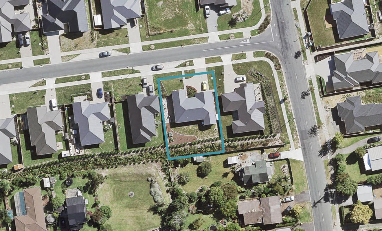 3 Malbec Place, Huapai, Kumeu - Carousel 1