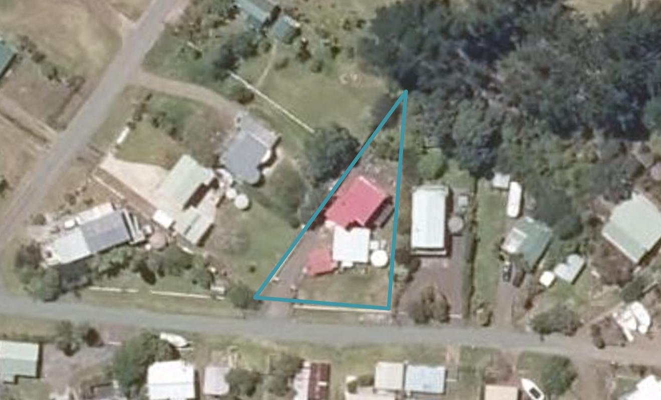 7 Moana Road, Matakohe - Carousel 1