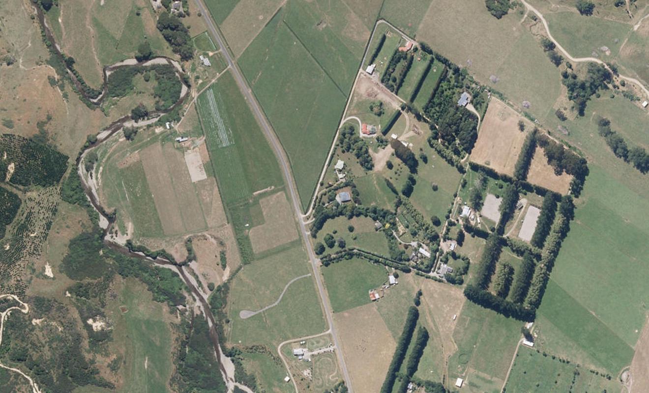 233A North Manakau Road, Manakau, Levin - Carousel 1