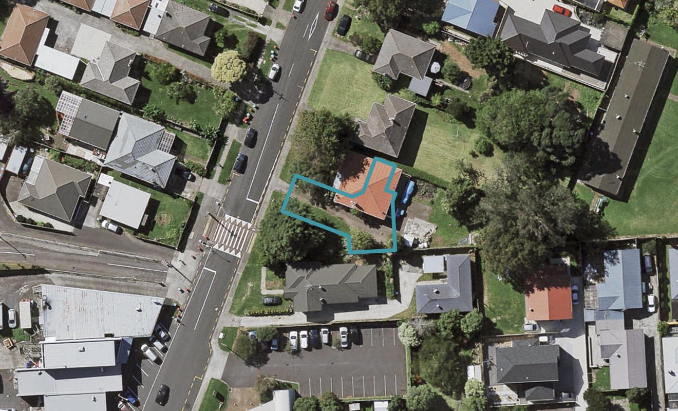 2/3 Harris Road, Mount Wellington, Auckland - Carousel 1