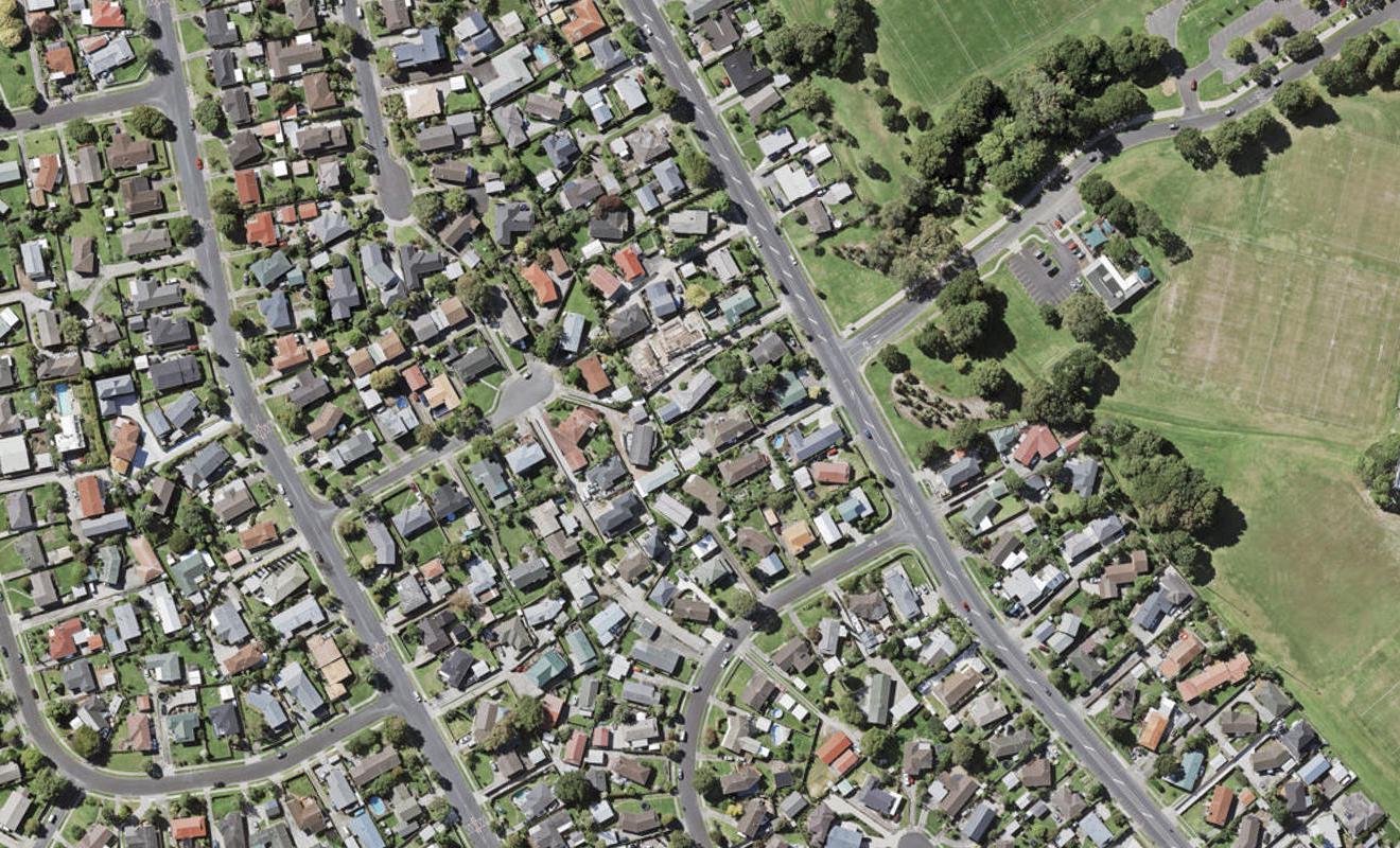 4/85 Cascades Road, Pakuranga Heights, Auckland - Carousel 1