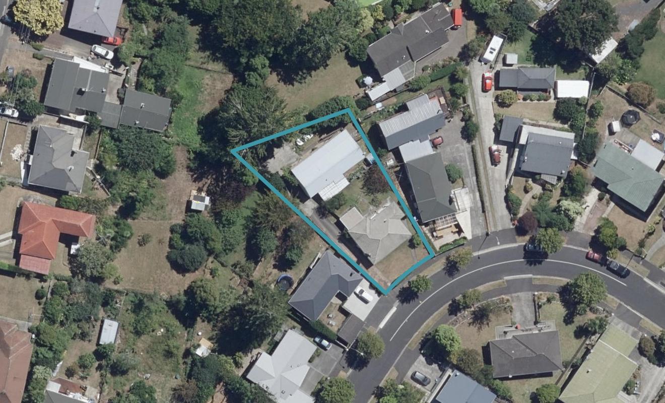 7 McGregor Place, Hillcrest, Hamilton - Carousel 1