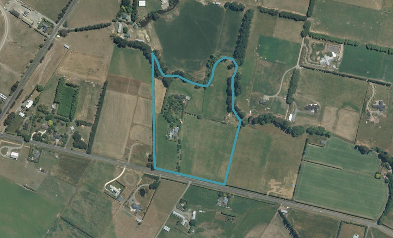 144 Robinsons Road, Christchurch - Carousel 1