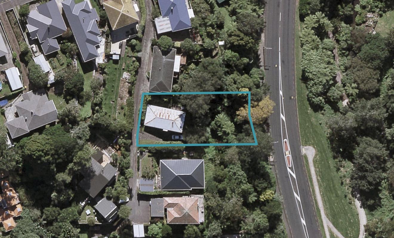 3B Wallace Place, Westown, New Plymouth - Carousel 1