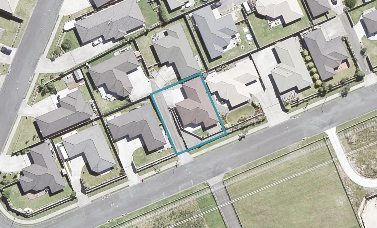 36 Percy Kinsman Crescent, Riverstone Terraces, Upper Hutt - Carousel 1