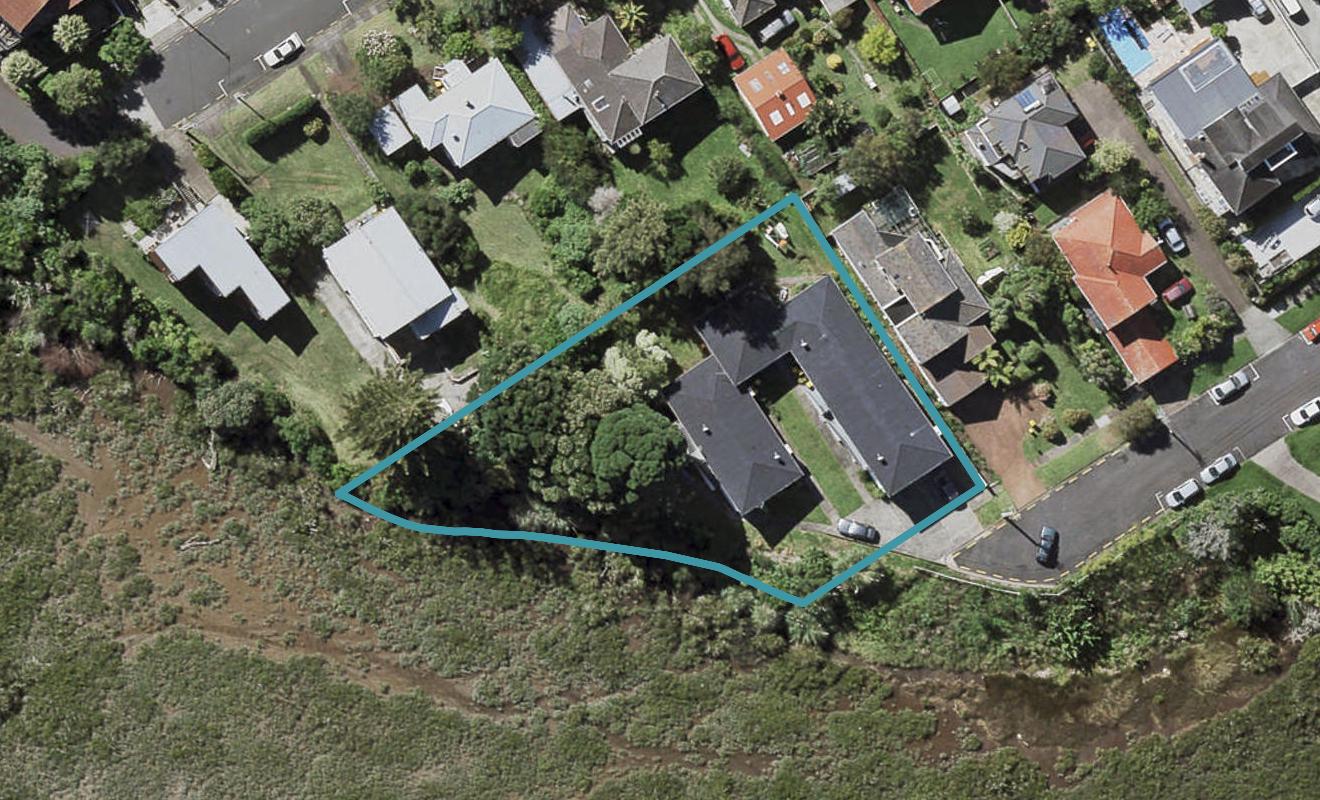 4/47 Bracken Avenue, Takapuna, Auckland - Carousel 1