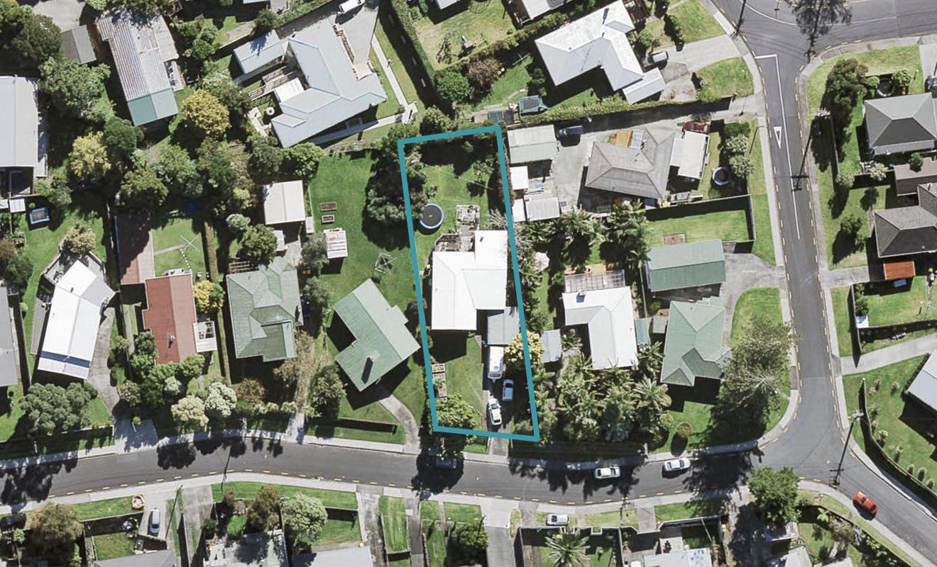 7 Saffron Street, Birkdale, Auckland - Carousel 1