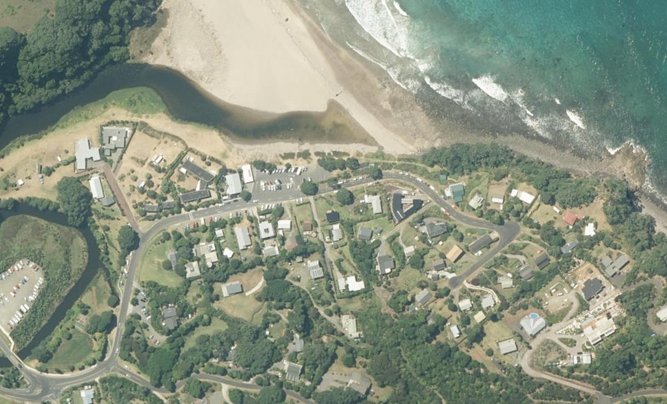 32 Pye Place, Hot Water Beach, Whitianga - Carousel 1