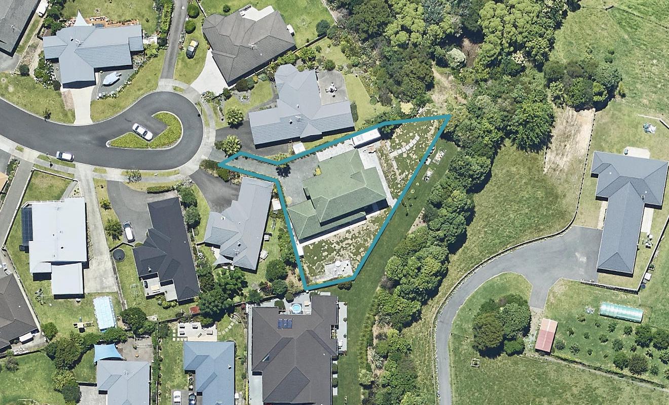 48 Lysaght Place, Welcome Bay, Tauranga - Carousel 1