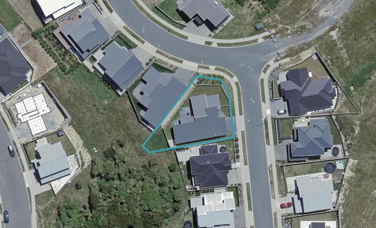 2 Prestwich Rise, Churton Park, Wellington - Carousel 1