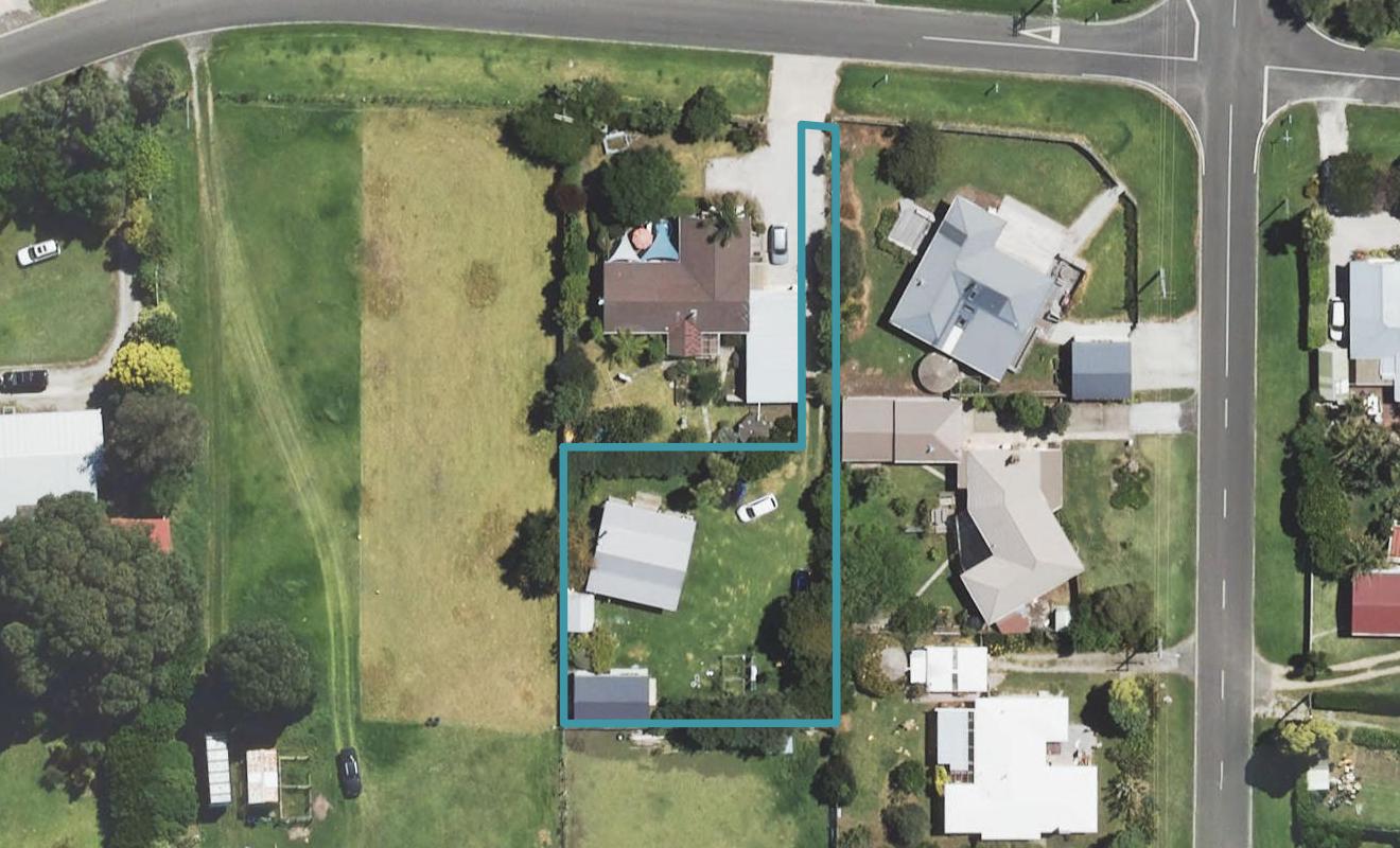 10 Lloyd George Road, Wainui, Gisborne - Carousel 1
