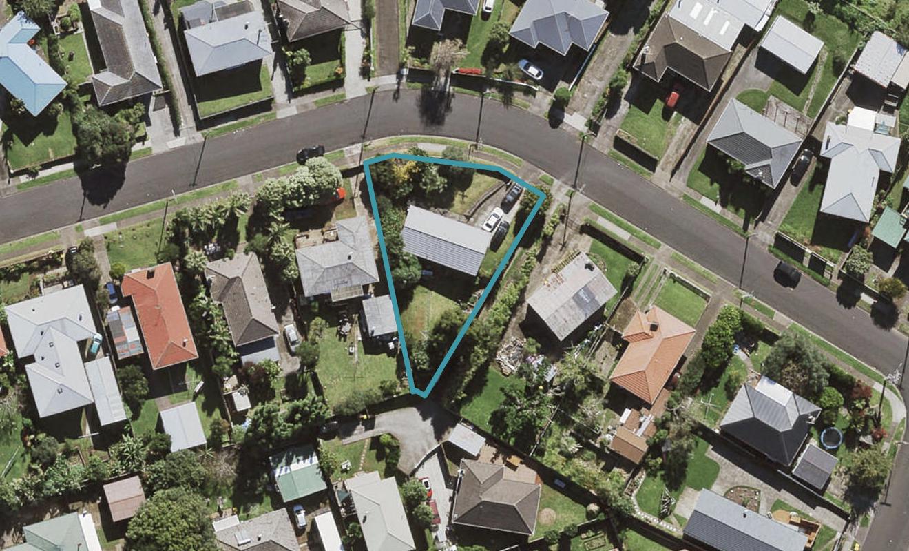 21 Kapuka Road, Mangere Bridge, Auckland - Carousel 1