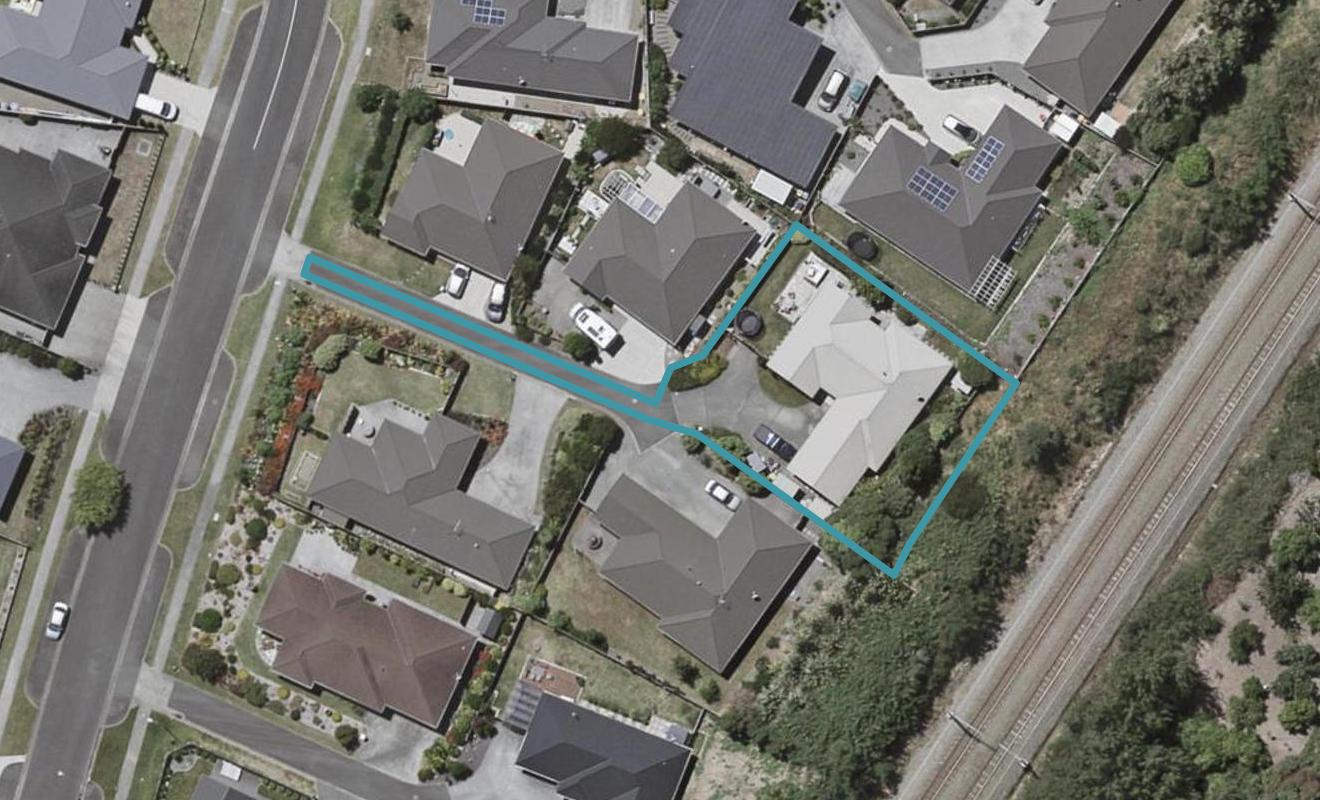 75 Waterstone Avenue, Paraparaumu - Carousel 1
