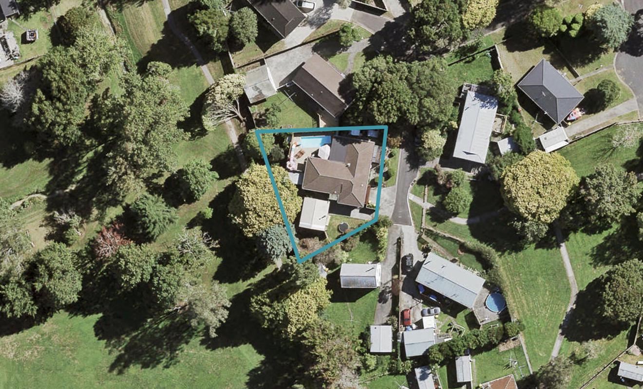 19 Chantal Place, Red Hill, Papakura - Carousel 1
