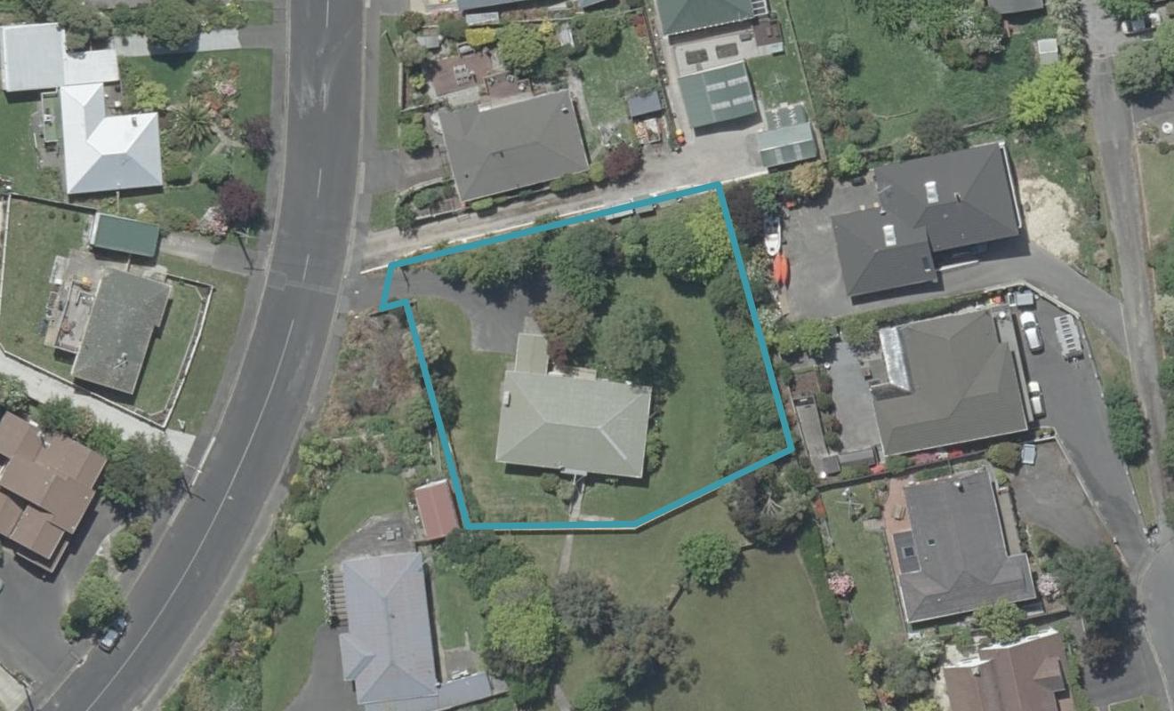 64 Martin Road, Fairfield, Dunedin - Carousel 1