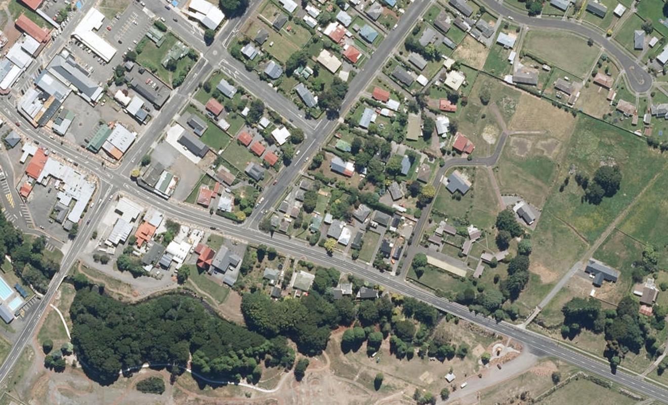97 Clyde St (State Highway, 49), OHAKUNE - Carousel 1