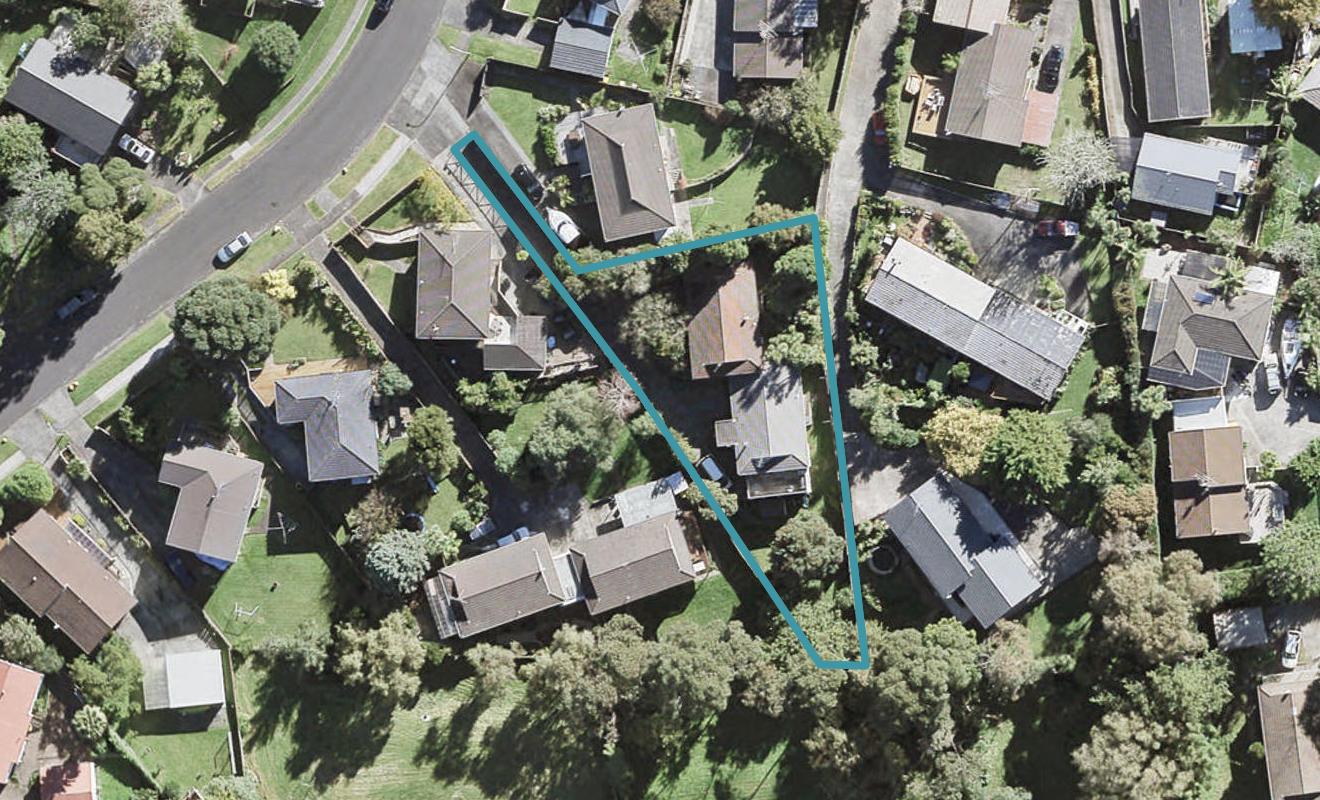 2/6 Topliss Drive, Northcross, Auckland - Carousel 1