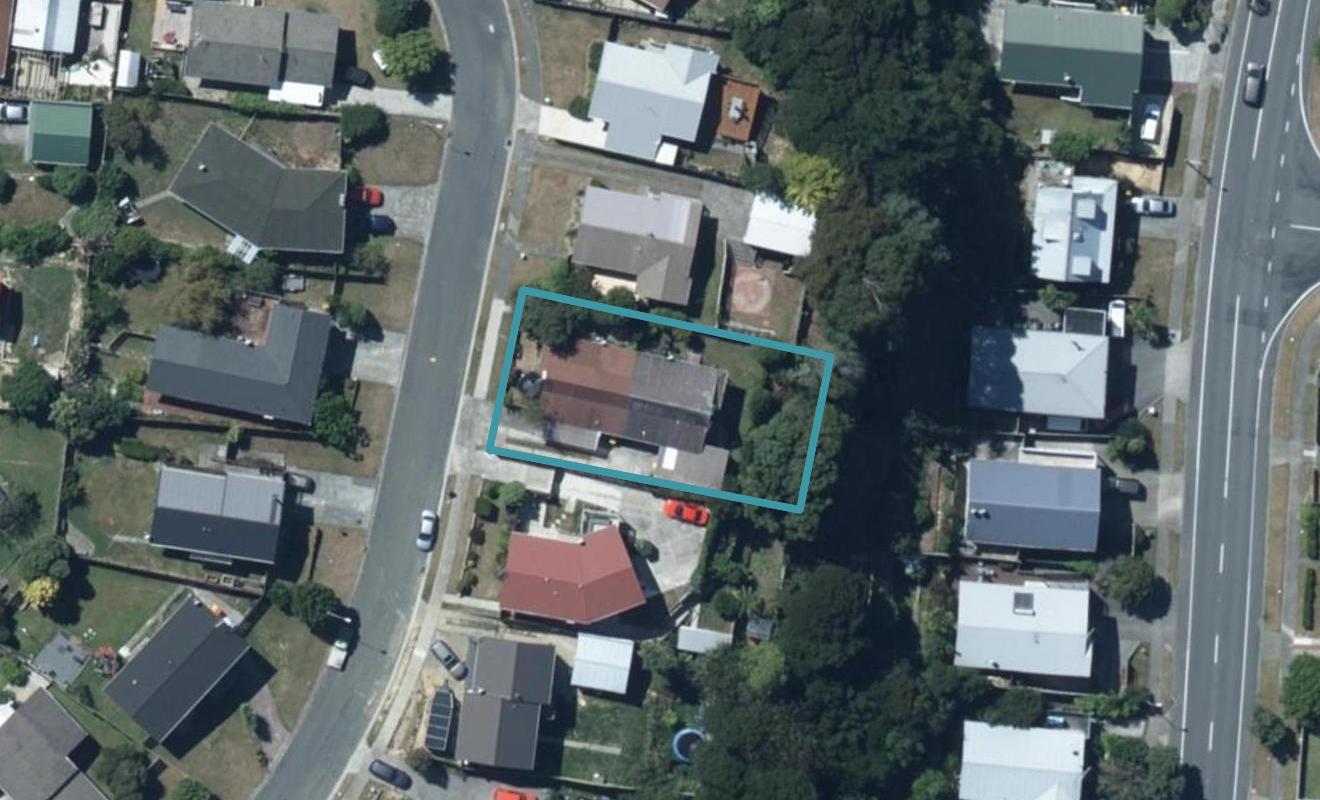 7A Parkinson Close, Whitby, Porirua - Carousel 1
