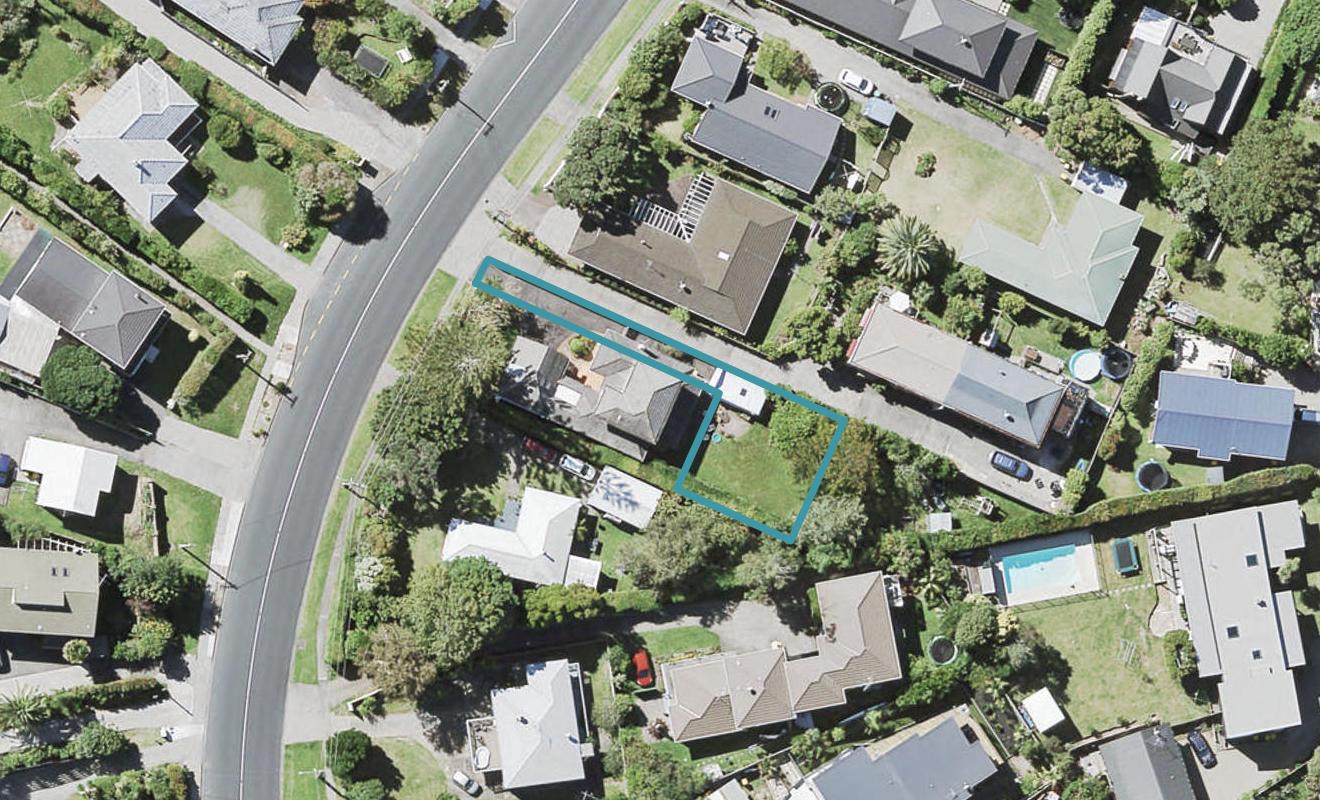 361C Beach Road, Campbells Bay, Auckland - Carousel 1