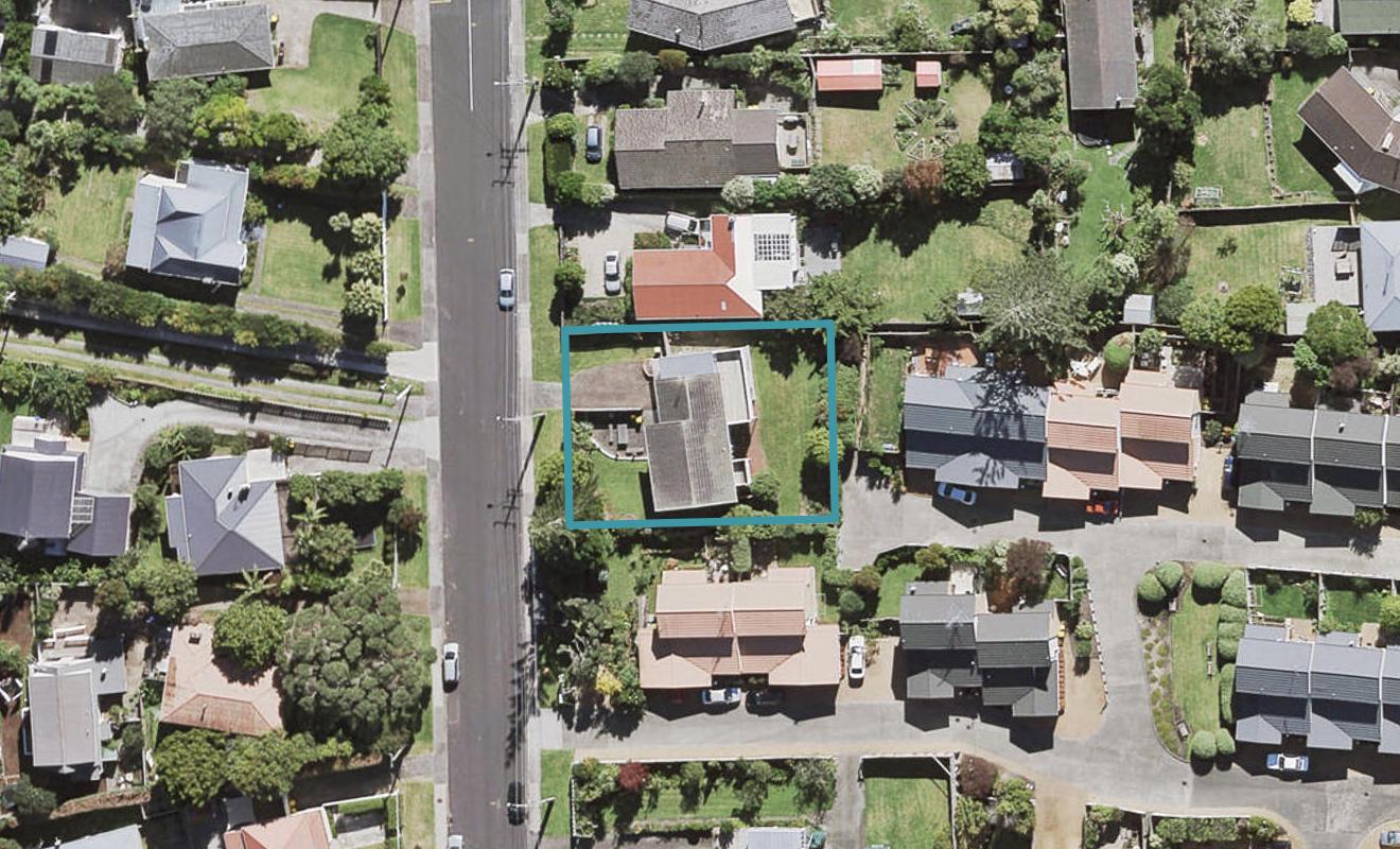 57 Verbena Road, Birkdale, Auckland - Carousel 1
