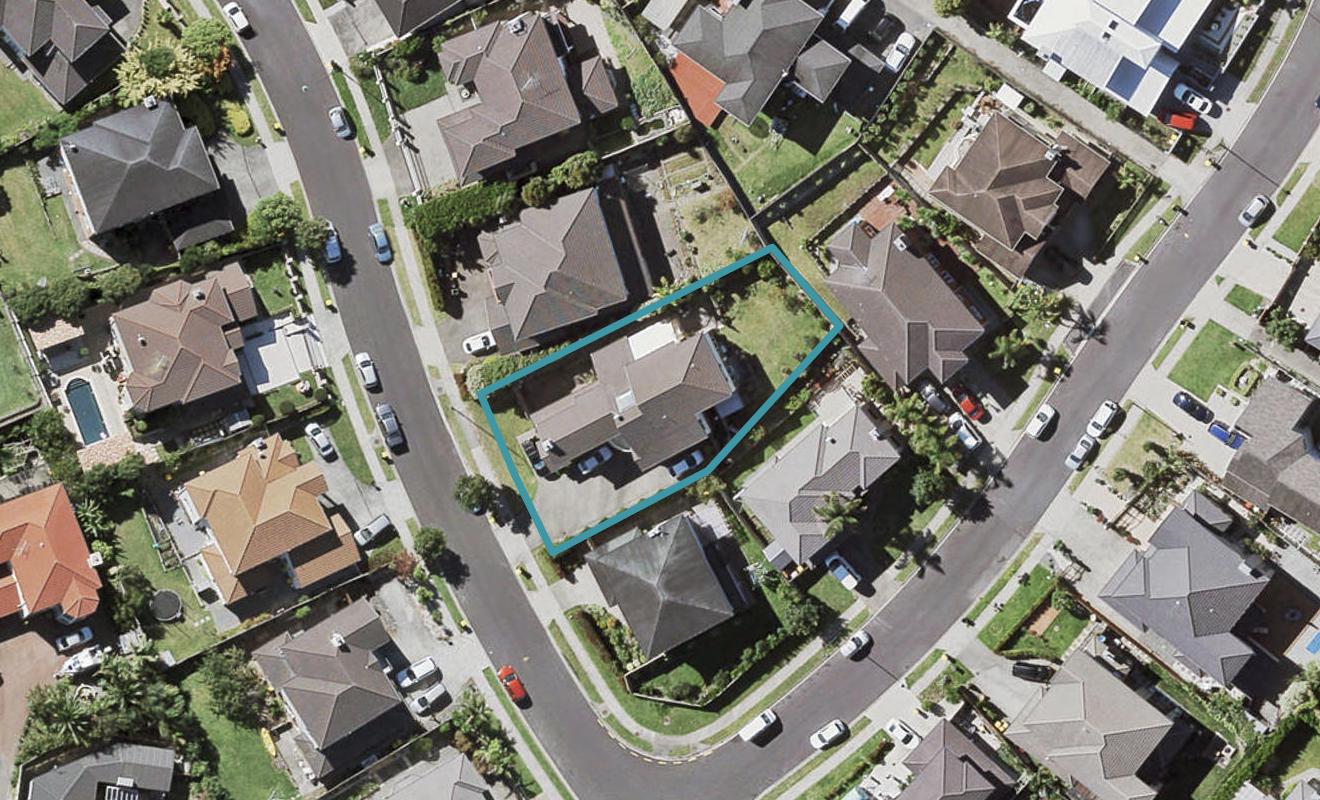 62 Killybegs Drive, Pinehill, Auckland - Carousel 1