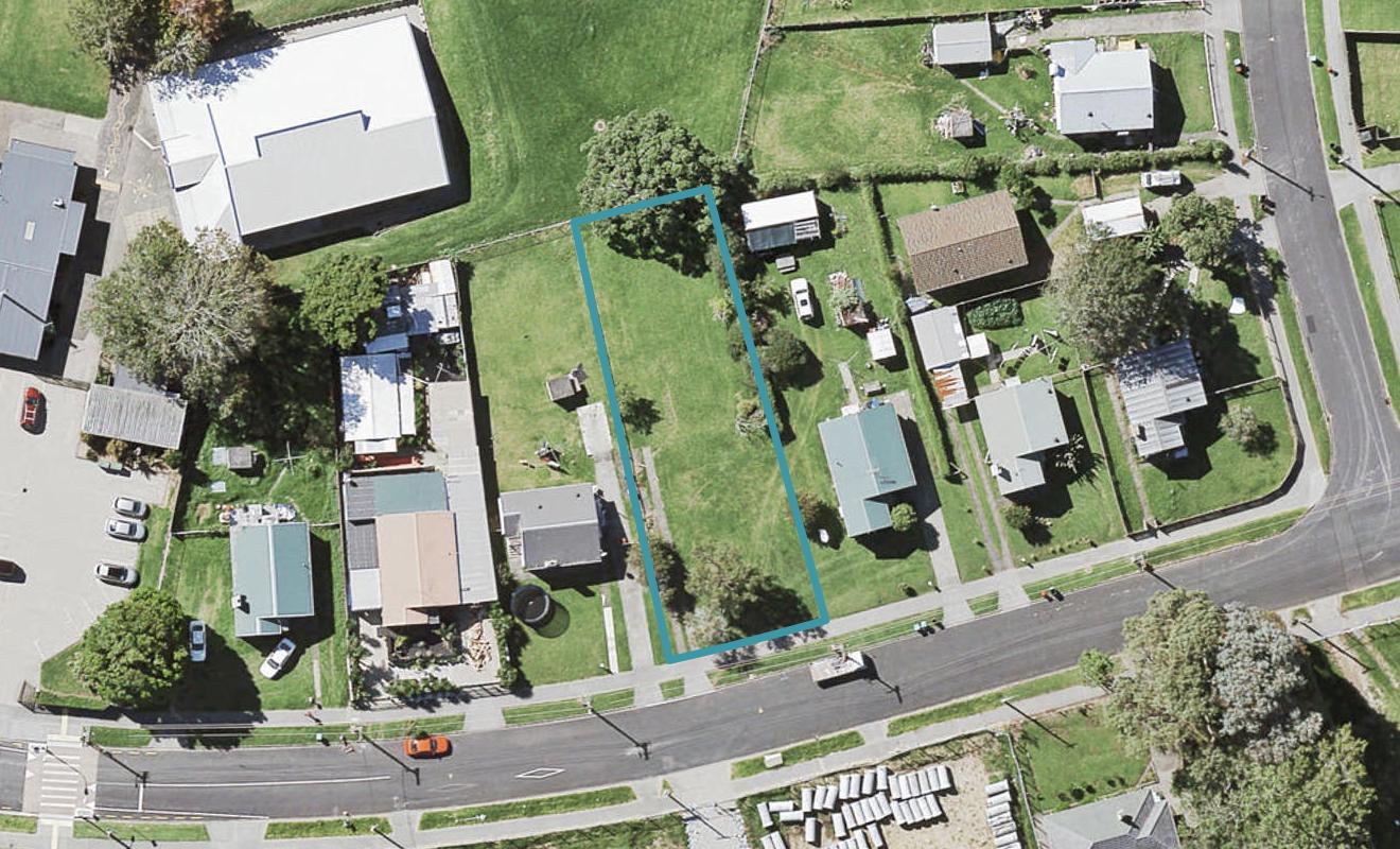 95 Leybourne Circle, Glen Innes, Auckland - Carousel 1