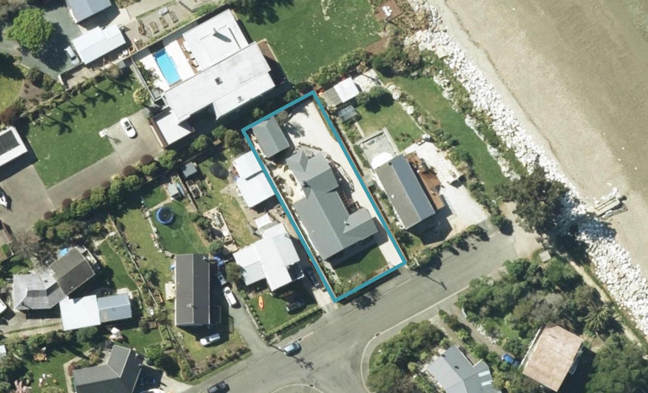 7 Tait Street, Ruby Bay, Mapua - Carousel 1