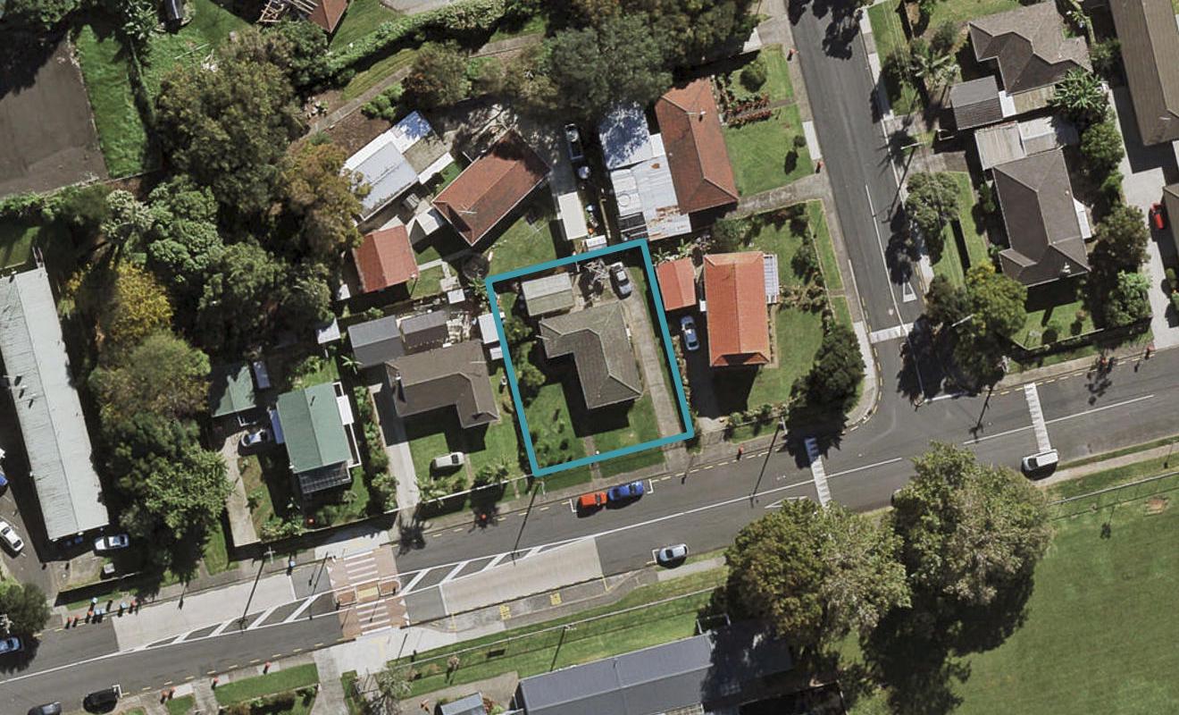 38 Fairburn Road, Otahuhu, Auckland - Carousel 1