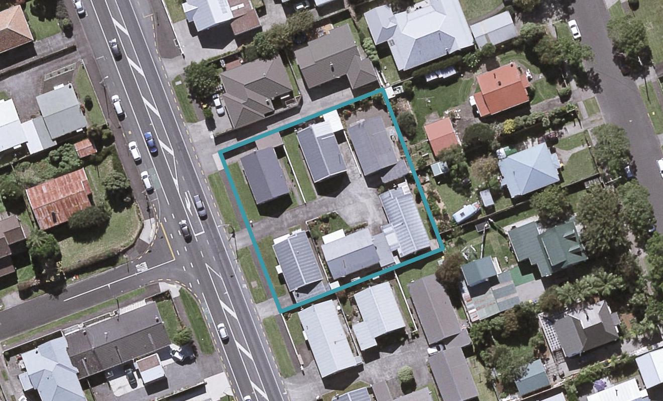 215/1 Coronation Avenue, WELBOURN, NEW PLYMOUTH - Carousel 1