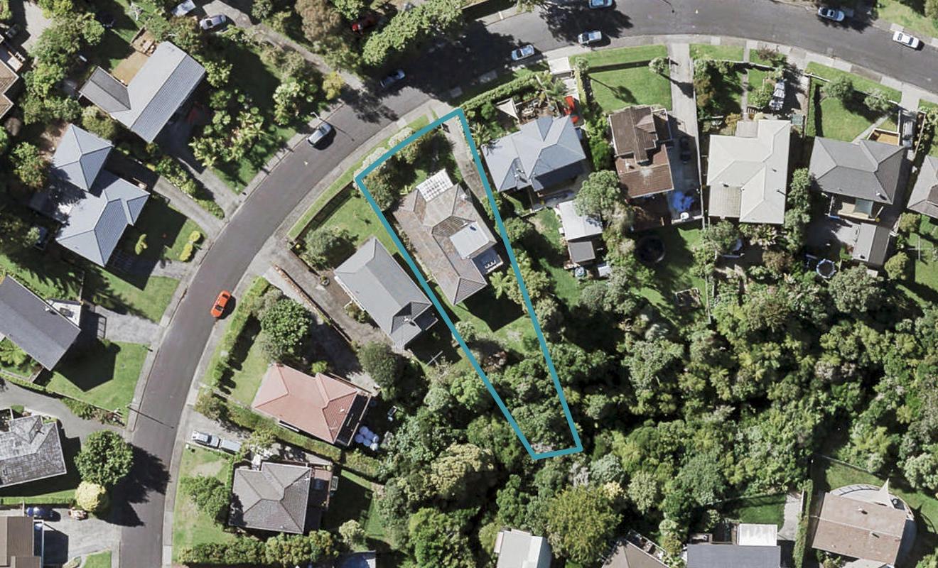 17 Judkins Crescent, Cockle Bay, Auckland - Carousel 1