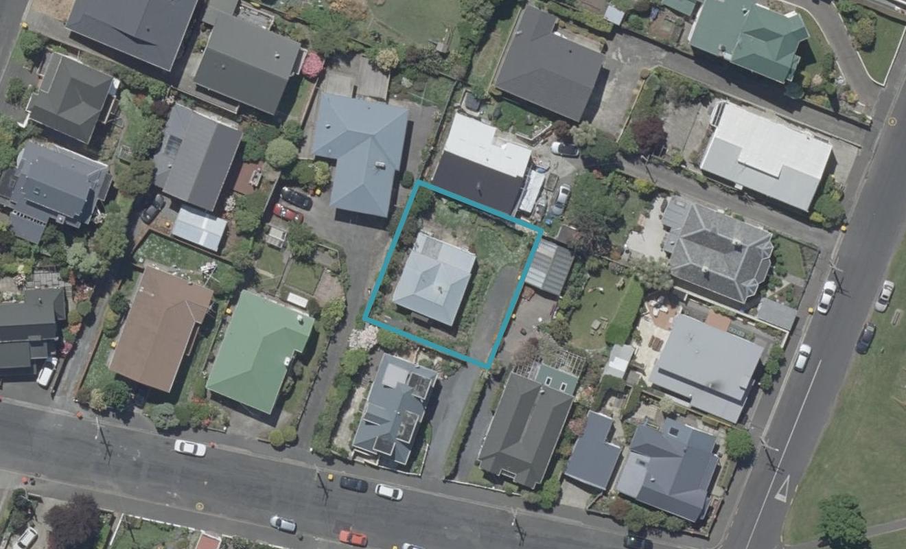 10 Preston Crescent, Belleknowes, Dunedin - Carousel 1