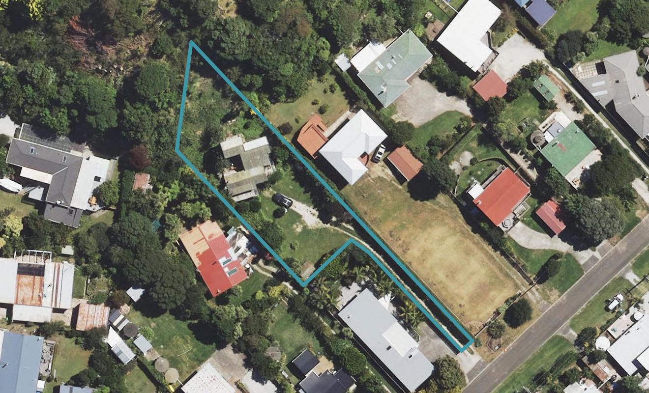 20 Douglas Street, Okitu, Gisborne - Carousel 1