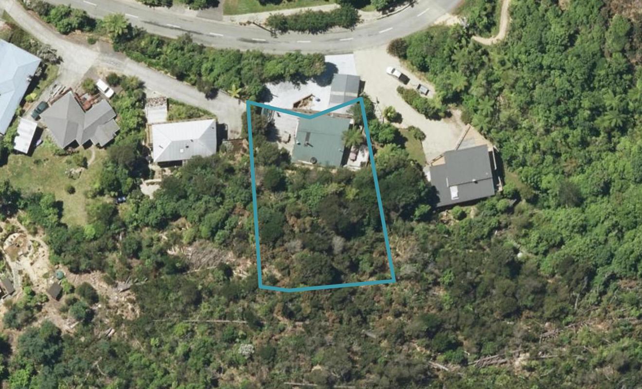 2334 Queen Charlotte Drive, Ngakuta Bay - Carousel 1