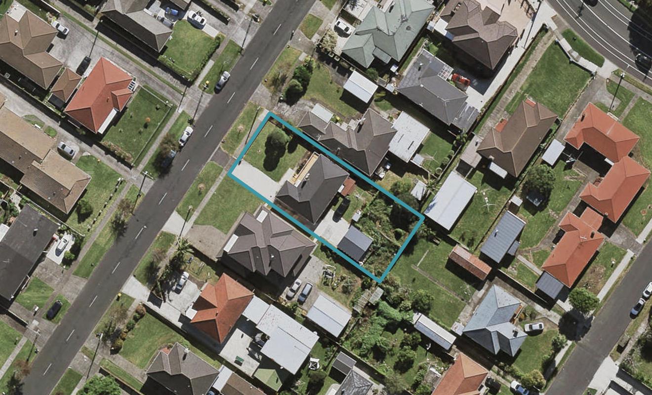 55 Central Avenue, Papatoetoe, Auckland - Carousel 1